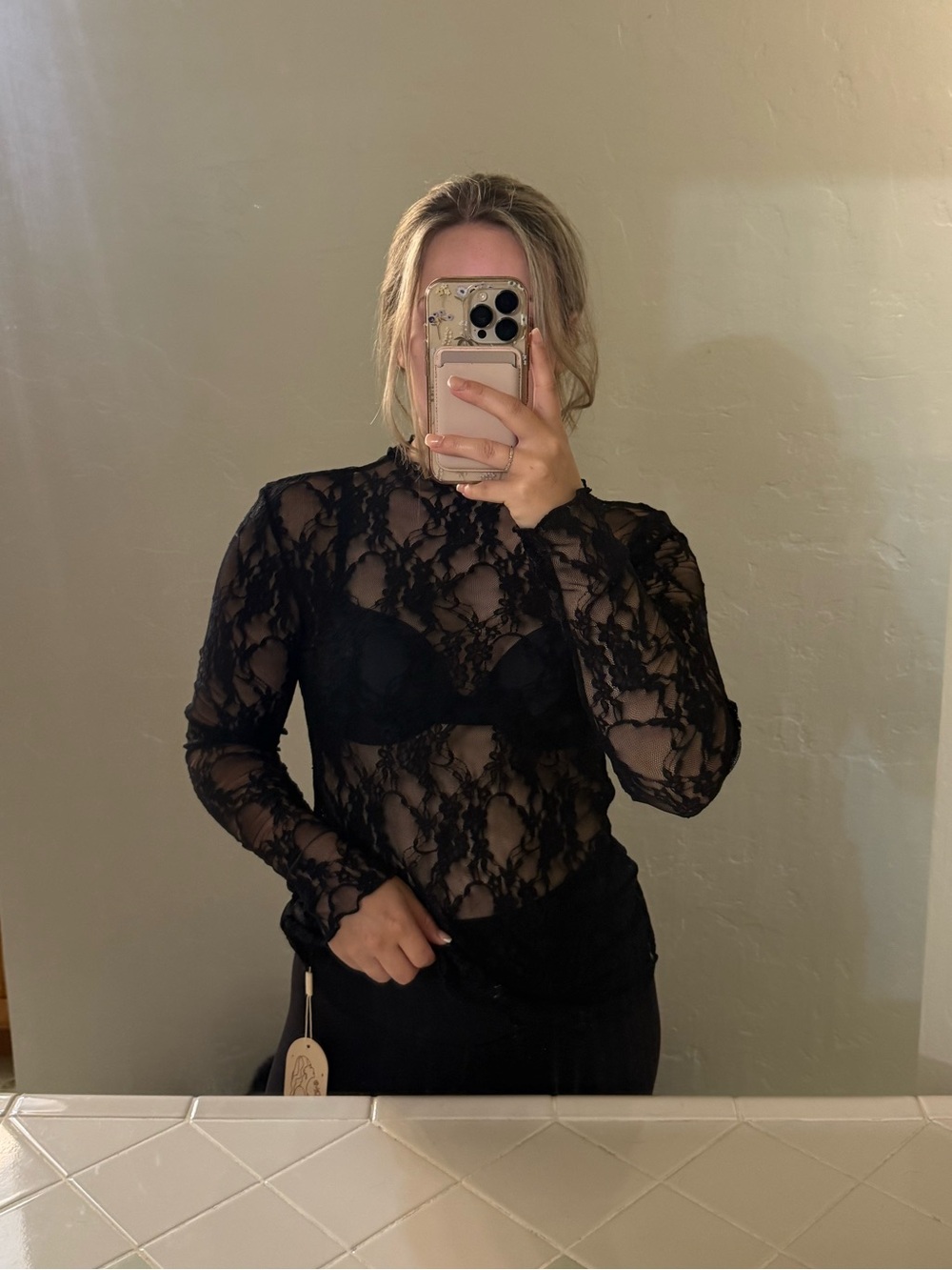 Black lace long sleeve top size small